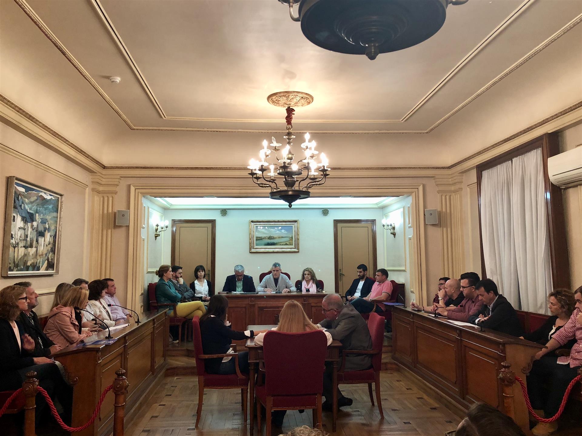 El ple rebutja l’aplicació de l’article 155 de la Constitució